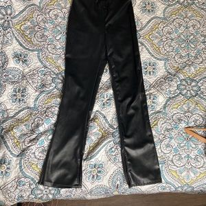 🦇Faux Leather Pants
